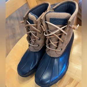 Sperry boots